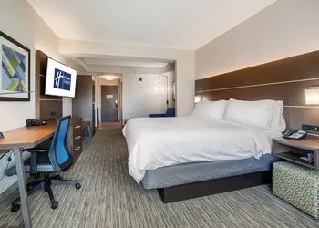 Holiday Inn Express Hotel & Suites Orlando - Apopka by IHG hotel thumbnail 7