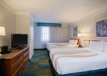 La Quinta Inn by Wyndham Norfolk Virginia Beach hotel thumbnail 6