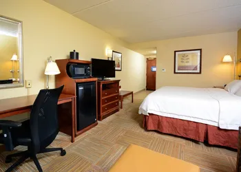 Hampton Inn Raleigh-Capital Blvd. North hotel thumbnail 6