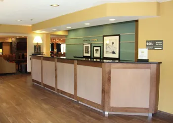 Hampton Inn Sandusky-Central hotel thumbnail 3