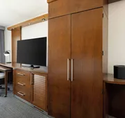 Courtyard by Marriott Los Angeles Woodland Hills hotel detail image 4