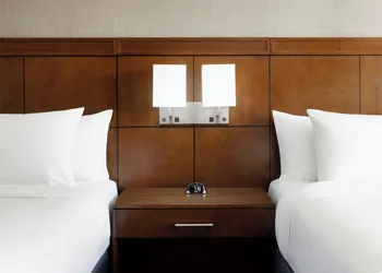 Courtyard by Marriott Los Angeles Woodland Hills hotel thumbnail 5