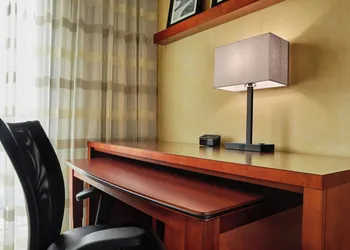 Courtyard by Marriott Des Moines West Clive hotel thumbnail 6