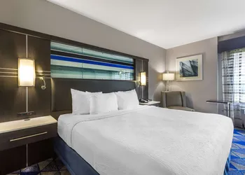 Best Western Plus Spartanburg hotel thumbnail 4