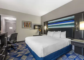 Best Western Plus Spartanburg hotel thumbnail 7