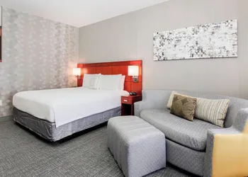 Courtyard by Marriott Dallas Arlington South hotel thumbnail 6