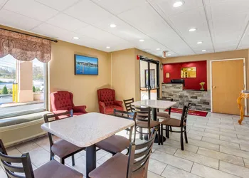 Econo Lodge Lookout Mountain hotel thumbnail 3
