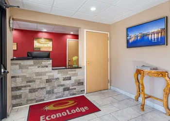 Econo Lodge Lookout Mountain hotel thumbnail 4