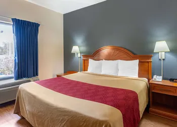 Econo Lodge Lookout Mountain hotel thumbnail 5
