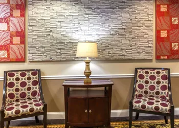 Ramada by Wyndham Jersey City hotel thumbnail 2