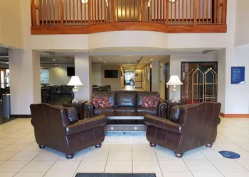 Wingate by Wyndham Coon Rapids hotel thumbnail 3