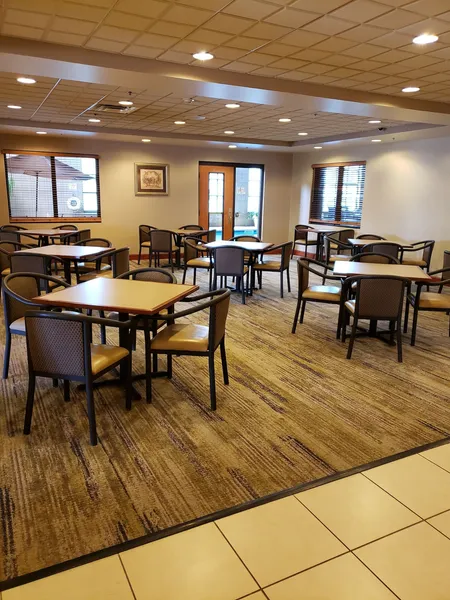 Wingate by Wyndham Coon Rapids hotel detail image 6