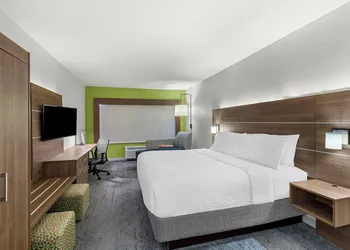 Holiday Inn Express and Suites Savannah - Midtown by IHG hotel thumbnail 5