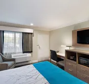 Best Western Woodland Hills Inn hotel detail image 5