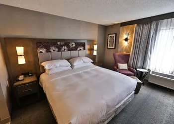DoubleTree by Hilton Atlanta - Alpharetta hotel thumbnail 8
