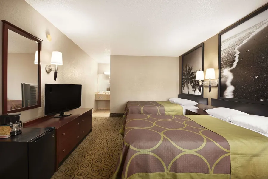 Super 8 by Wyndham Ormond Beach hotel detail image 6