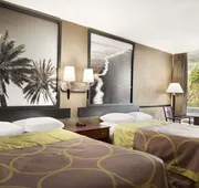 Super 8 by Wyndham Ormond Beach hotel detail image 7