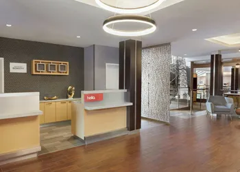 TownePlace Suites by Marriott London hotel thumbnail 2