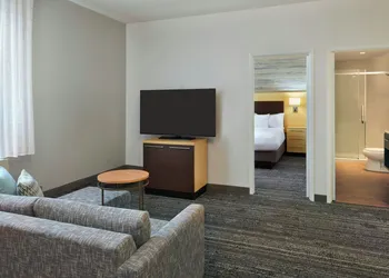 TownePlace Suites by Marriott London hotel thumbnail 6