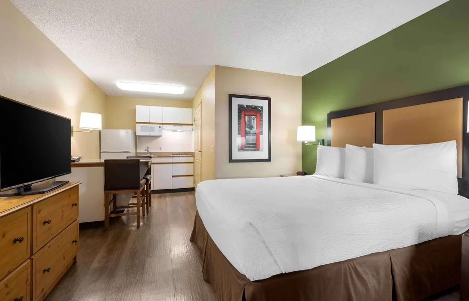 Extended Stay America Suites San Diego Fashion Valley hotel detail image 6