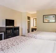 SureStay Hotel by Best Western St. Pete Clearwater Airport hotel detail image 7