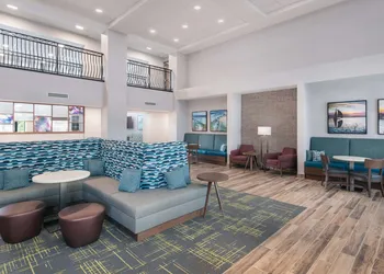 Hampton Inn & Suites Fort Myers Beach/Sanibel Gateway hotel thumbnail 2