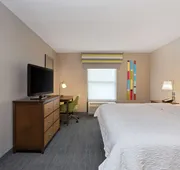 Hampton Inn & Suites Fort Myers Beach/Sanibel Gateway hotel detail image 4