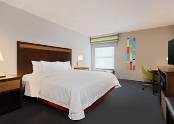 Hampton Inn & Suites Fort Myers Beach/Sanibel Gateway hotel thumbnail 6