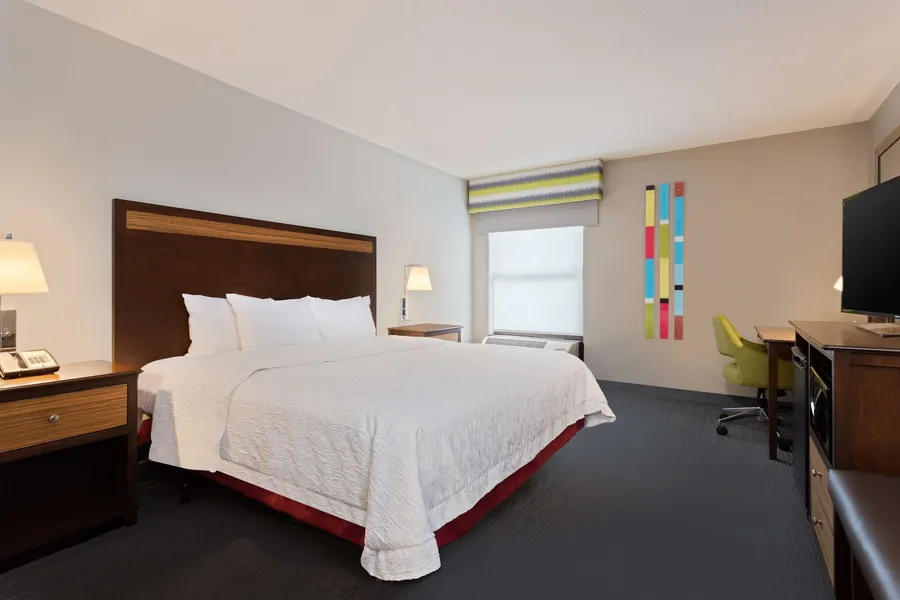 Hampton Inn & Suites Fort Myers Beach/Sanibel Gateway hotel detail image 6