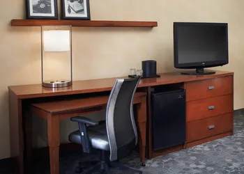 Courtyard by Marriott Detroit Dearborn hotel thumbnail 5