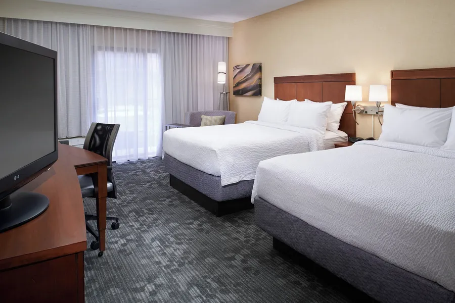 Courtyard by Marriott Detroit Dearborn hotel detail image 6