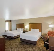 La Quinta Inn & Suites by Wyndham Las Vegas Red Rock hotel detail image 5