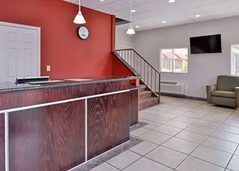 Americas Best Value Inn Tulsa at I-44 hotel thumbnail 3
