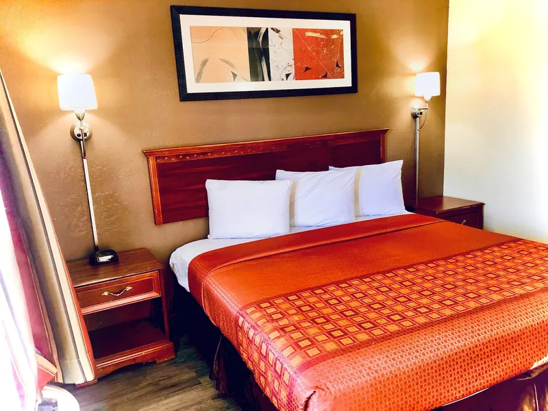 Americas Best Value Inn Tulsa at I-44 hotel detail image 6
