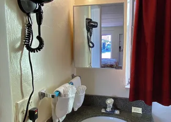 Gulf Way Inn hotel thumbnail 5
