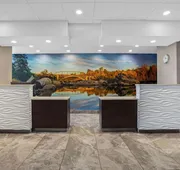 La Quinta Inn & Suites by Wyndham Rancho Cordova Sacramento hotel detail image 3