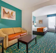 Comfort Inn & Suites Fort Lauderdale West Turnpike hotel detail image 4
