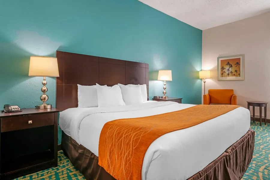 Comfort Inn & Suites Fort Lauderdale West Turnpike hotel detail image 6