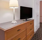 La Quinta Inn by Wyndham San Antonio Market Square hotel detail image 7