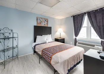 Hammock Inn & Suites - Jersey Shore hotel thumbnail 6