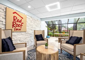 Red Roof Inn Myrtle Beach Hotel - Market Common hotel thumbnail 2