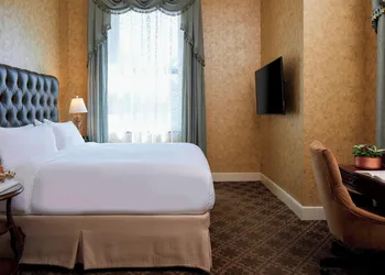 Renaissance Minneapolis Hotel, The Depot hotel thumbnail 8