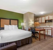 Extended Stay America Select Suites Rockford State Street hotel detail image 5