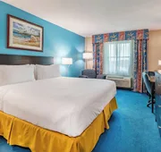 Holiday Inn Express & Suites Kendall by IHG hotel detail image 3