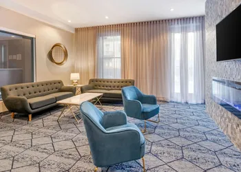 Quality Inn Centre-Ville hotel thumbnail 3