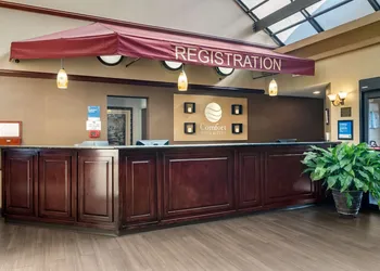 Comfort Inn & Suites Suwanee - Sugarloaf hotel thumbnail 2