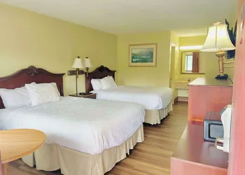 Knights Inn Yemassee hotel thumbnail 6