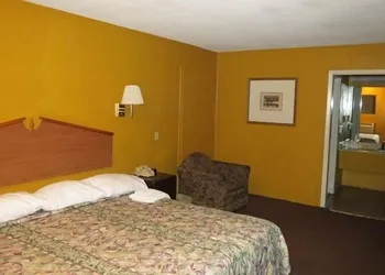 Affordable Hotel hotel thumbnail 2