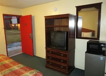 Affordable Hotel hotel thumbnail 7
