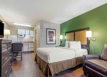 Extended Stay America Select Suites Atlanta Perimeter Hammon hotel thumbnail 5
